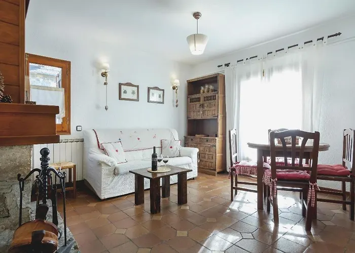 La Ginesta 1, Apartaments De Munyanya